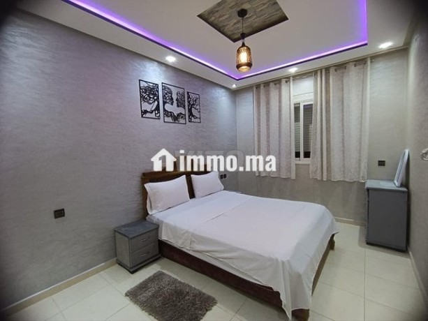 appartement-moderne-avec-piscine-big-2