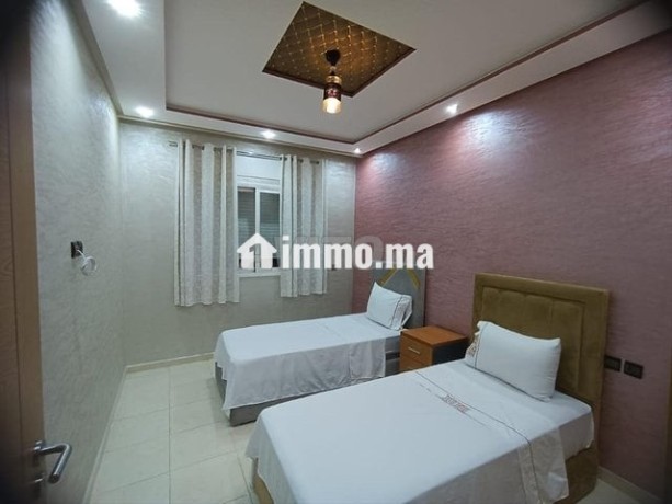 appartement-moderne-avec-piscine-big-5