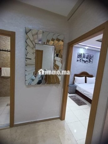appartement-moderne-avec-piscine-big-7
