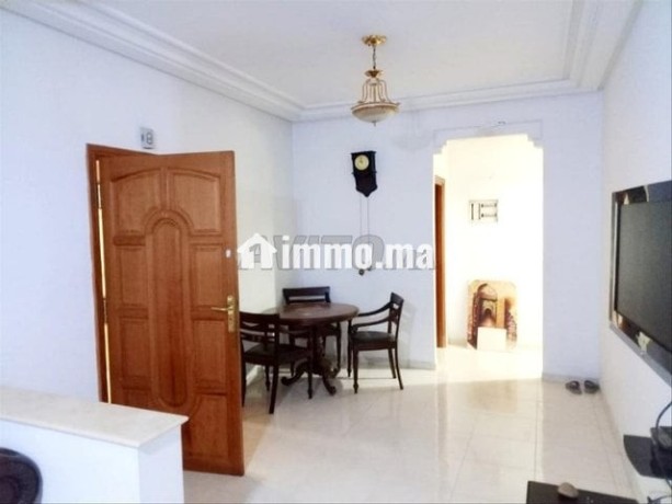 apprt-meuble-pres-gare-amir-centre-mekned-big-0