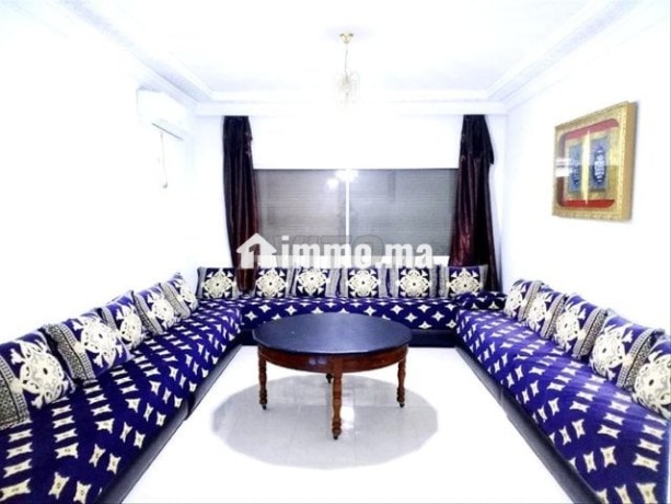 apprt-meuble-pres-gare-amir-centre-mekned-big-1