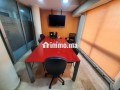 grand-plateau-de-bureaux-meuble-et-equipe-a-louer-small-12