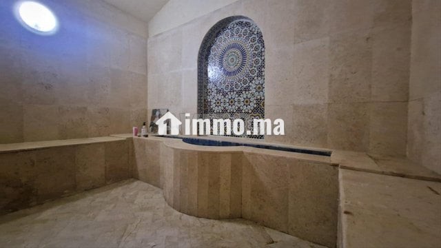 villa-de-luxe-avec-piscine-big-4