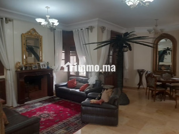 tres-belle-villa-secteur-23-hay-riad-big-1