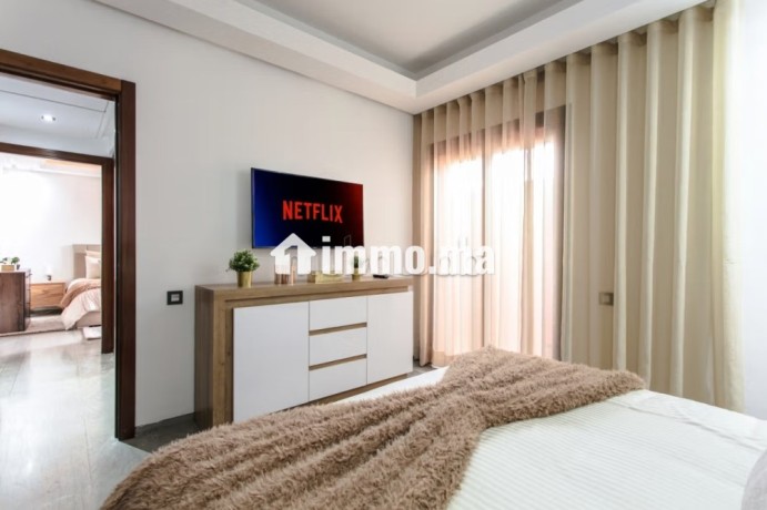 appartement-plein-gueliz-septembre-a-novembre-big-5