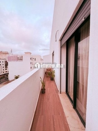 joli-studio-meuble-a-louer-2mars-big-4
