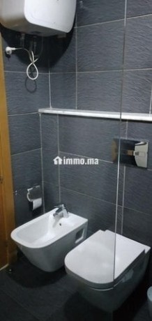joli-studio-meuble-a-louer-2mars-big-6
