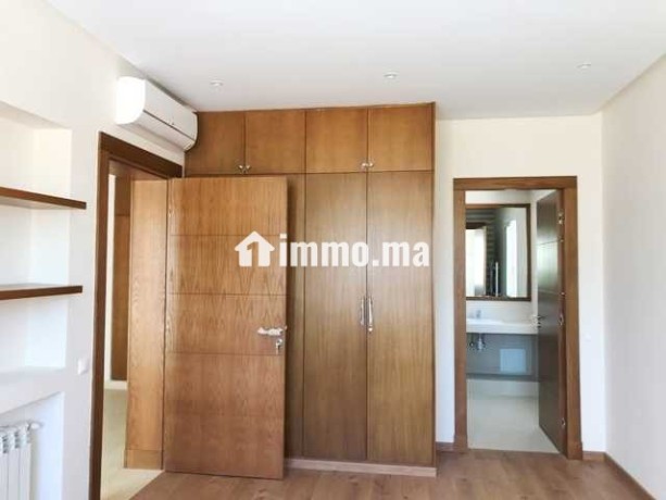 villa-haut-standing-neuve-avec-piscine-a-souissi-big-4