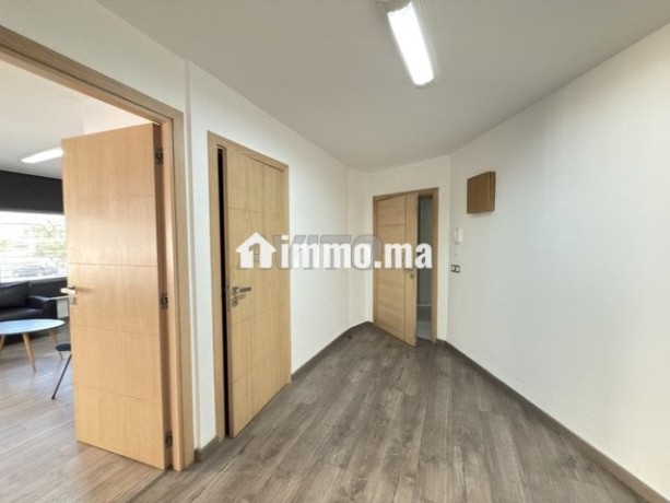 bureau-65-m-a-louer-a-casablanca-racine-big-6