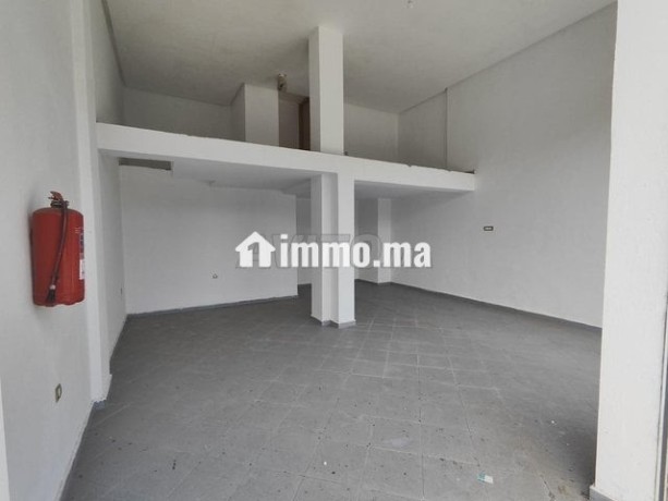local-commercial-a-vendre-louer-a-tabriquet-sale-big-3