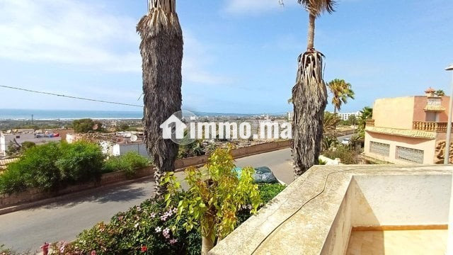 cmn-an-1824-villa-a-vendre-a-ain-diab-extension-big-1