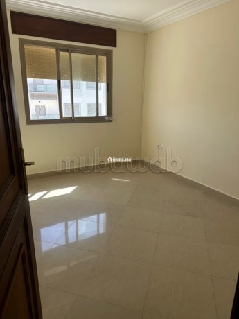 bel-appartement-au-centre-ville-iberia-non-meubler-big-3
