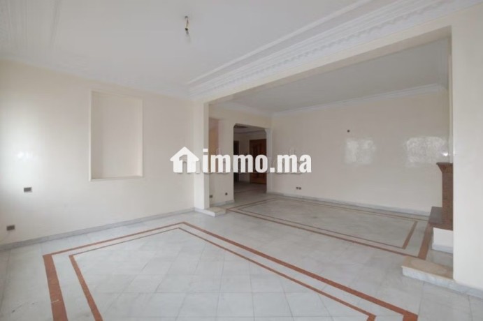 vend-appartement-a-racine-surface-de-140-m2-concierge-big-12