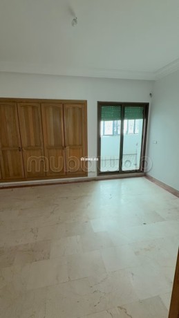 profil-investisseur-magnifique-2-chambres-racine-big-1