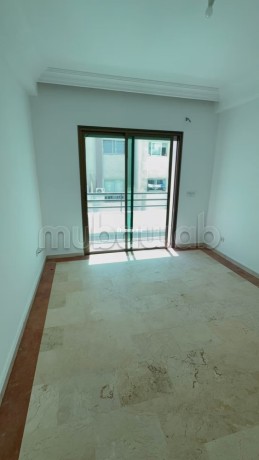 profil-investisseur-magnifique-2-chambres-racine-big-3