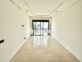 studio-vide-a-louer-55-m2-a-casablanca-small-0