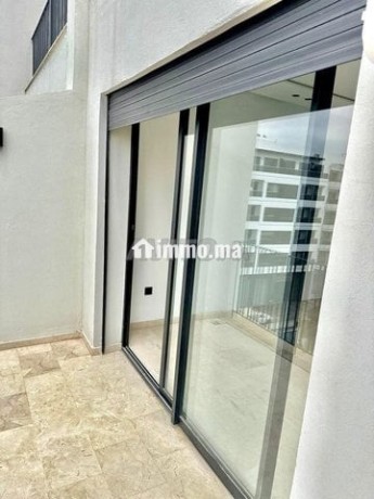 studio-vide-a-louer-55-m2-a-casablanca-big-5