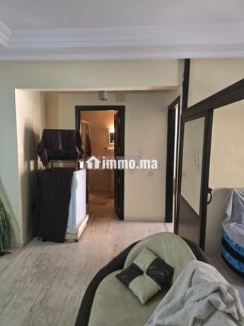 cosy-studio-meuble-derriere-amoud-big-1