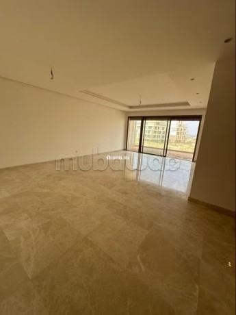 appartement-2chambres-a-louer-au-caroussel-big-1