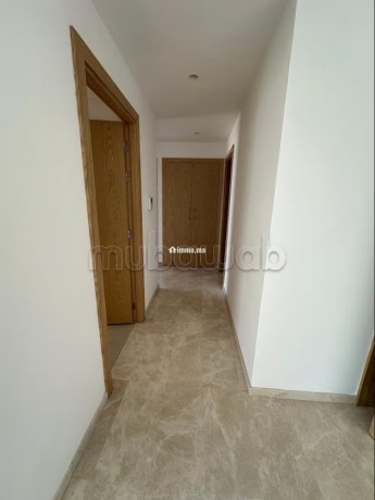 appartement-2chambres-a-louer-au-caroussel-big-4