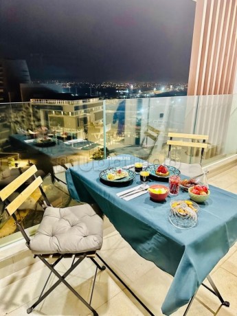 magnifique-appartement-cfc-sans-vis-a-vis-big-7
