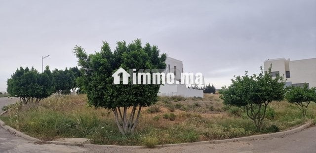 terrain-de-villa-518-m2-3-facades-a-vendre-big-1