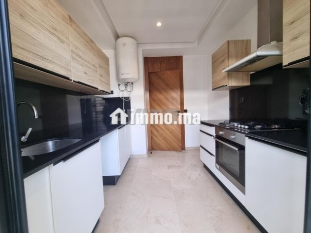 appartement-a-louer-89-m2-a-casablanca-big-3