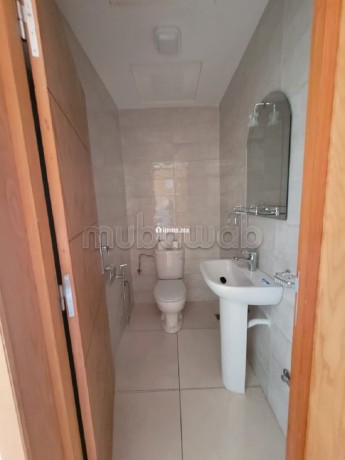 bureau-dangle-de-90m2-en-location-a-agadir-bay-big-3