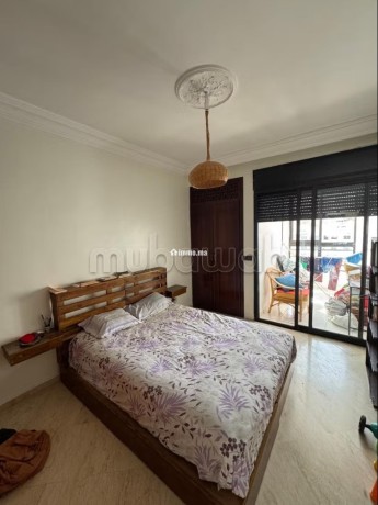 appartement-en-location-a-quartier-administratif-3-pieces-confortables-ascenseur-et-terrasse-big-2