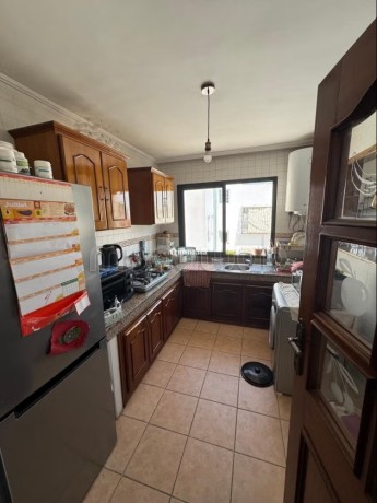 appartement-en-location-a-quartier-administratif-3-pieces-confortables-ascenseur-et-terrasse-big-4