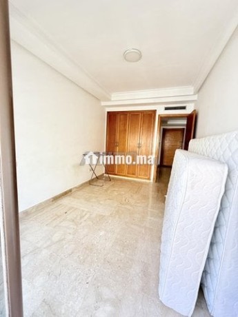studio-vide-a-louer-55m2-a-casablanca-maarif-big-9