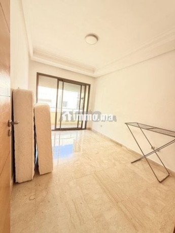 studio-vide-a-louer-55m2-a-casablanca-maarif-big-5