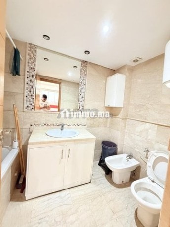 studio-vide-a-louer-55m2-a-casablanca-maarif-big-7