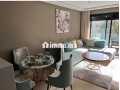 location-saisonniere-a-maarif-1-piece-fenetres-double-vitrage-et-chauffage-central-small-2