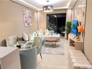 location-saisonniere-a-maarif-1-piece-fenetres-double-vitrage-et-chauffage-central