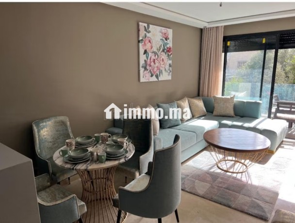location-saisonniere-a-maarif-1-piece-fenetres-double-vitrage-et-chauffage-central-big-2