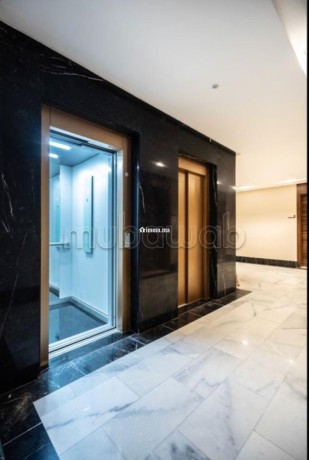 location-saisonniere-a-maarif-1-piece-fenetres-double-vitrage-et-chauffage-central-big-8