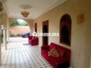 splendide-villa-a-vendre-a-route-de-fez-10-pieces-jardin-et-terrasse