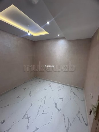 bel-appartement-a-hay-najah-avec-3-balcons-big-3