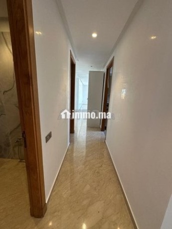 appartement-a-louer-152-m2-a-casablanca-big-5
