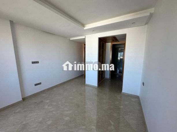 appartement-a-louer-152-m2-a-casablanca-big-7