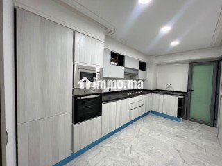 f4-non-meuble-a-qasr-baladi