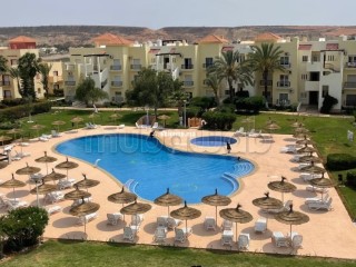 appartement-familiale-avec-piscine-climatisation