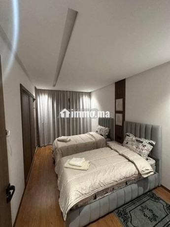 apparemment-meuble-big-2