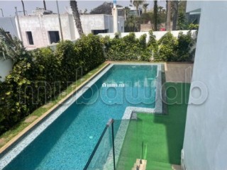 Villa avec piscine dans résidence à Ain Diab - Villa à vendre - Casablanca