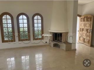 Villa avec piscine dans résidence à Ain Diab - Villa à vendre - Casablanca