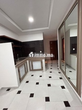 garconniere-a-louer-neuf-agdal-40m2-big-1