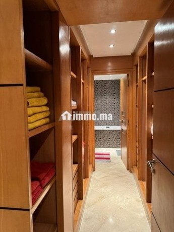 bel-appartement-meuble-sur-bvd-ghandi-big-9