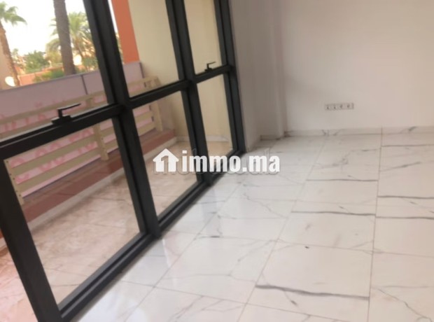bureaux-en-vente-a-gueliz-superficie-88-m2-prestation-de-conciergerie-air-conditionne-big-5