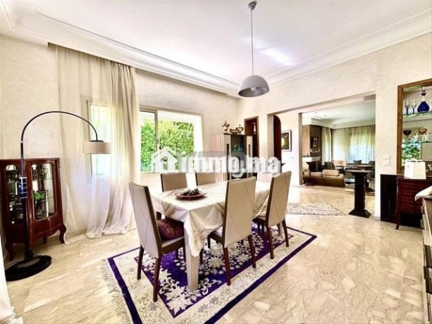 villa-de-600-m2-a-casablanca-big-12